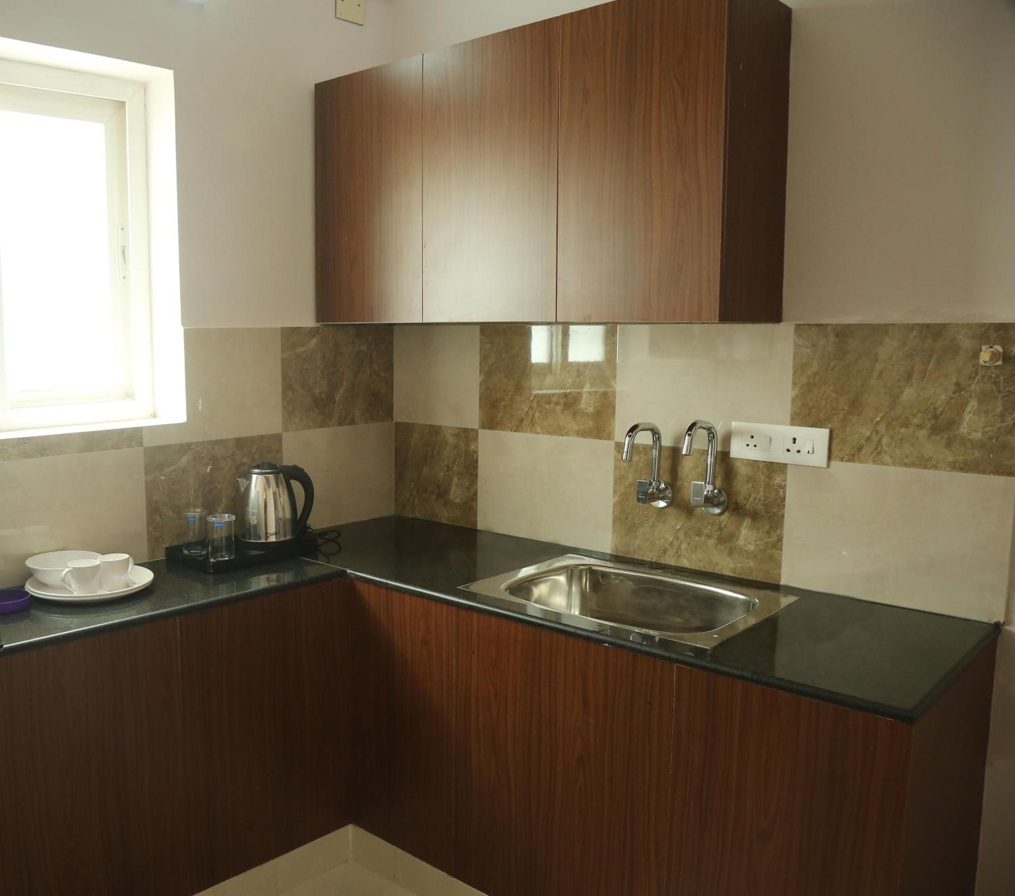 Kfour Apartment & Hotels Private Limited Madurai Extérieur photo