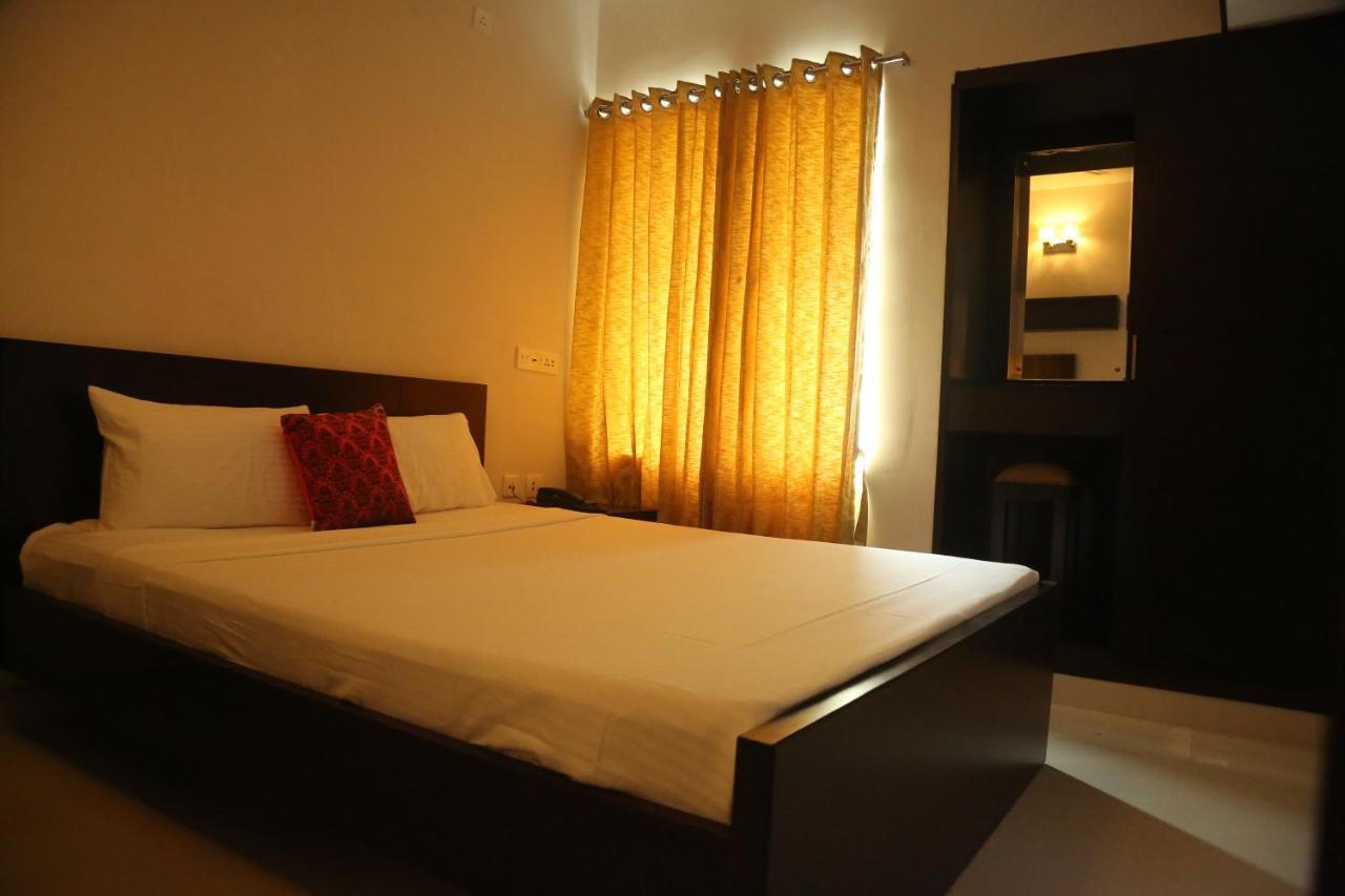 Kfour Apartment & Hotels Private Limited Madurai Extérieur photo