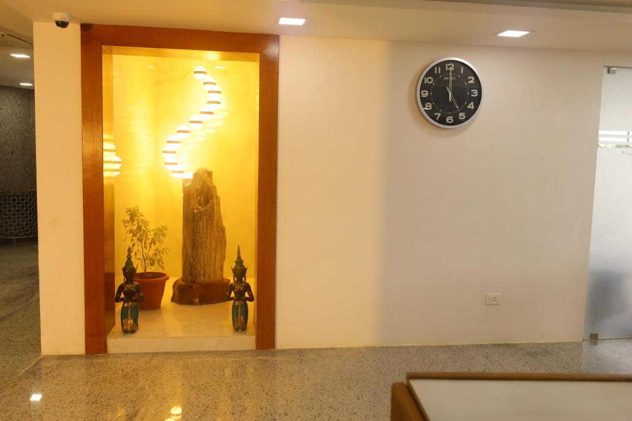 Kfour Apartment & Hotels Private Limited Madurai Extérieur photo
