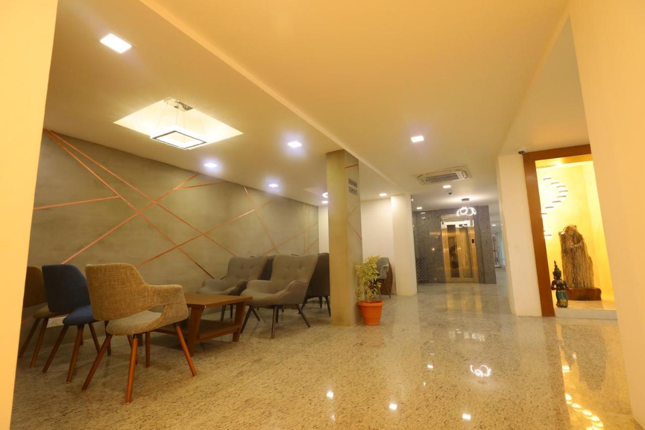 Kfour Apartment & Hotels Private Limited Madurai Extérieur photo